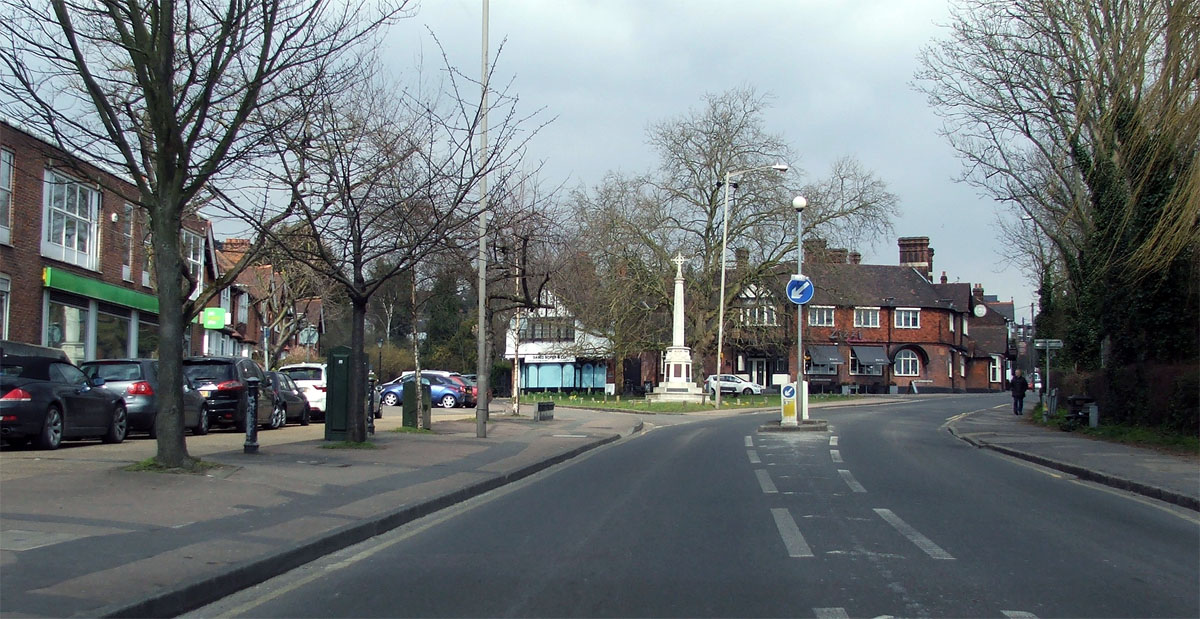 Loughton High Road